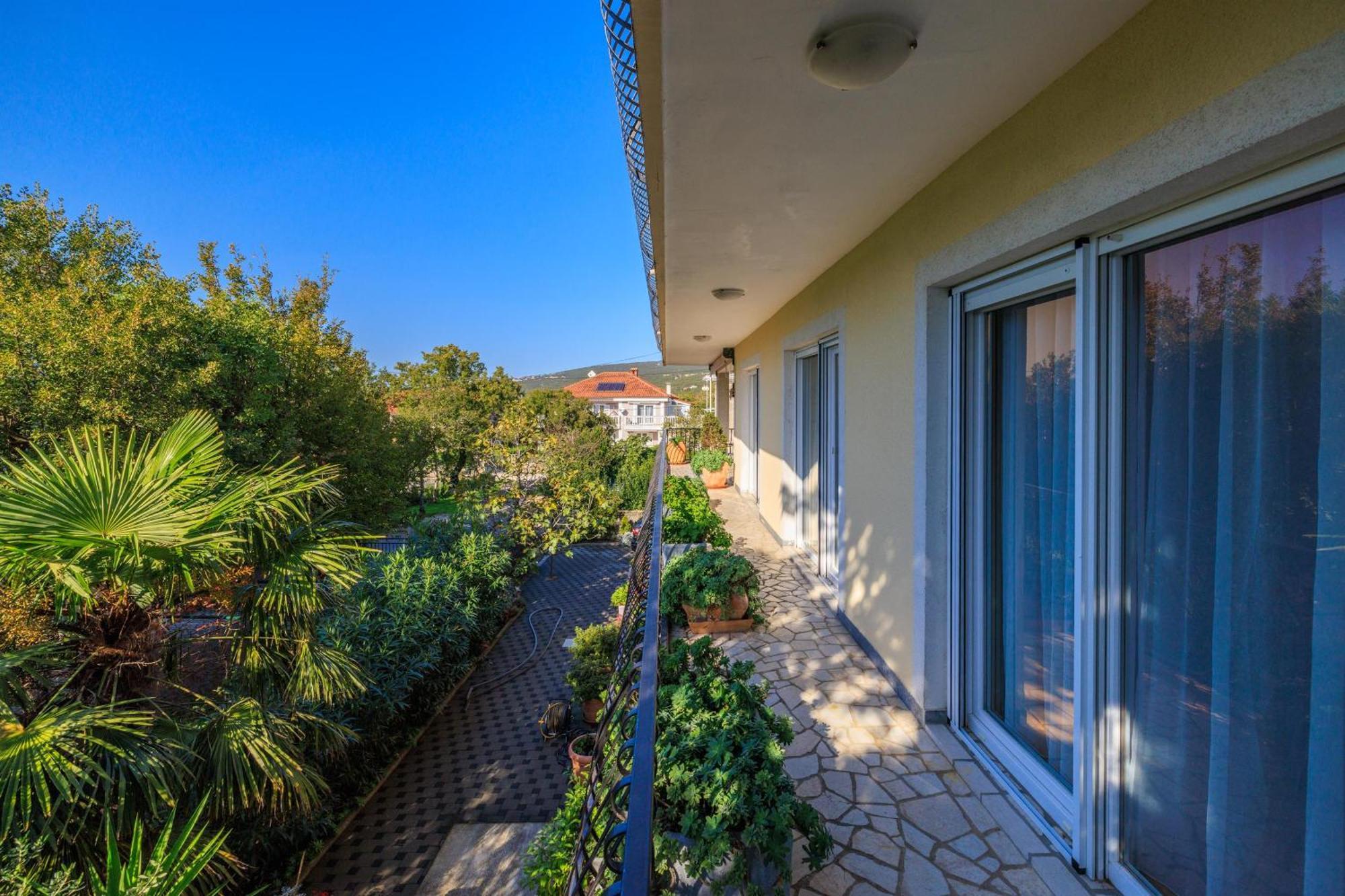 Apartments Pinty Jadranovo Zewnętrze zdjęcie