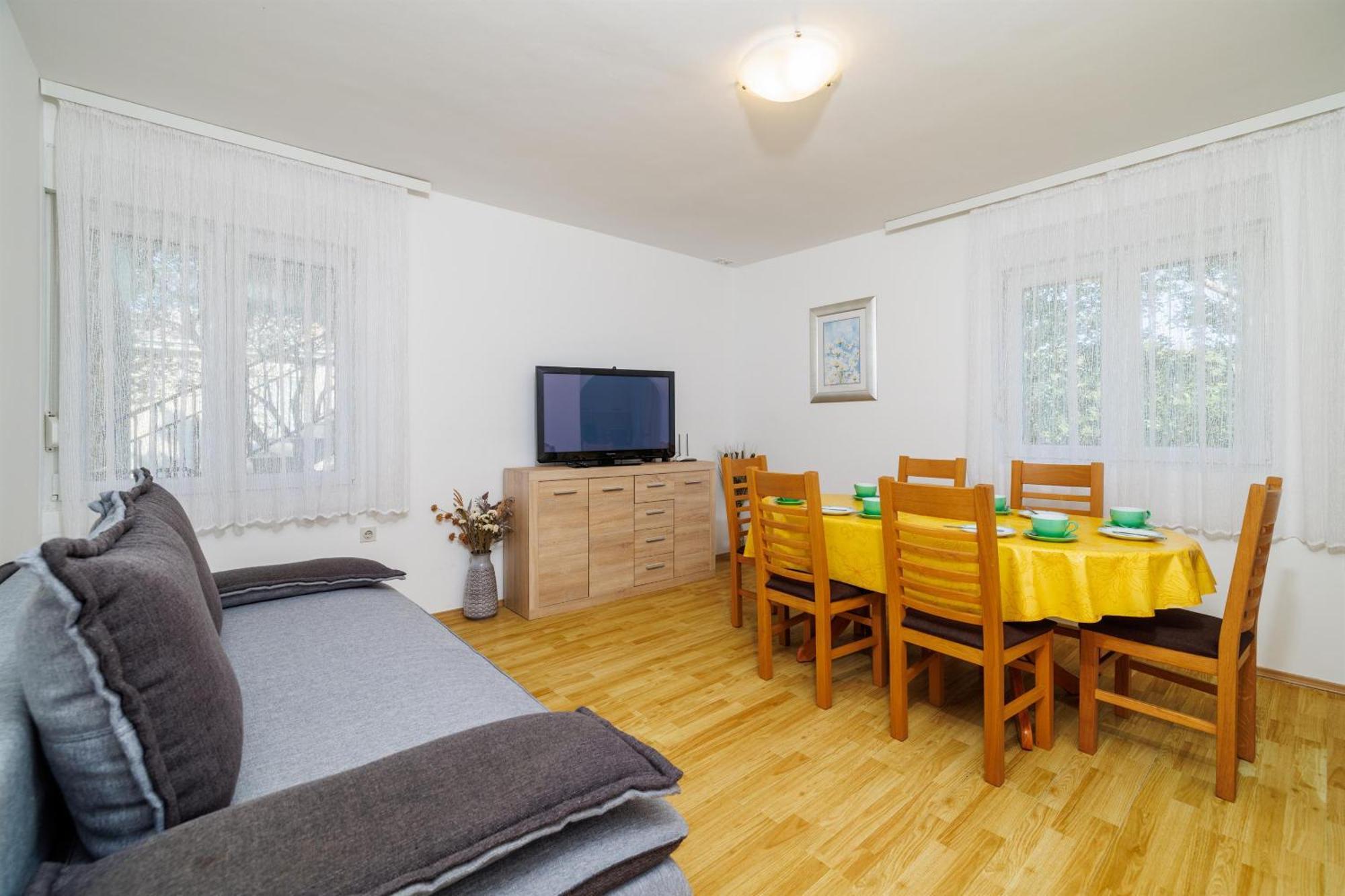 Apartments Pinty Jadranovo Zewnętrze zdjęcie