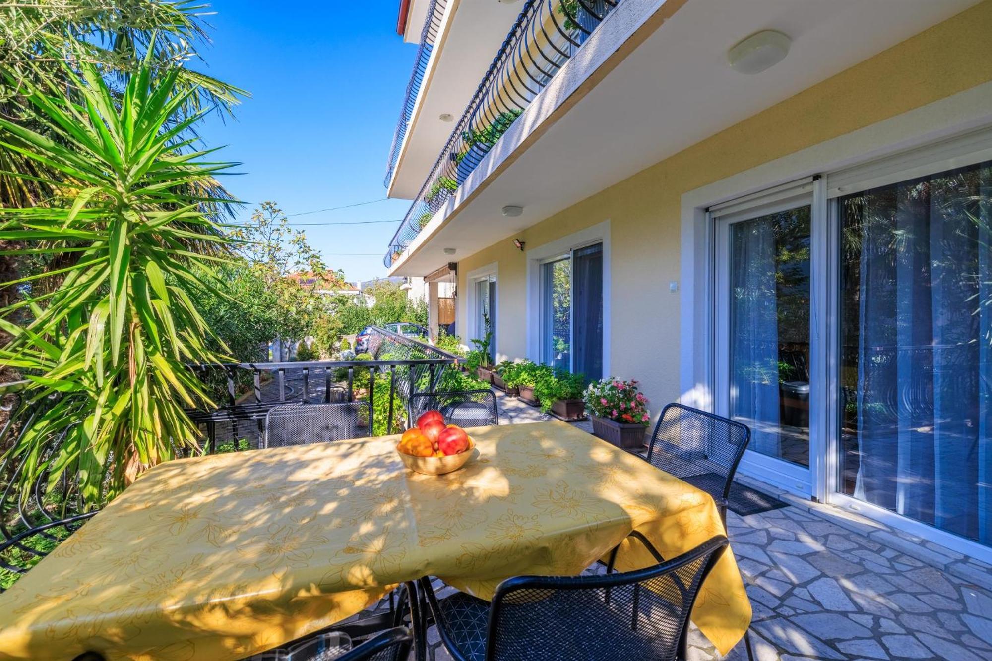 Apartments Pinty Jadranovo Zewnętrze zdjęcie